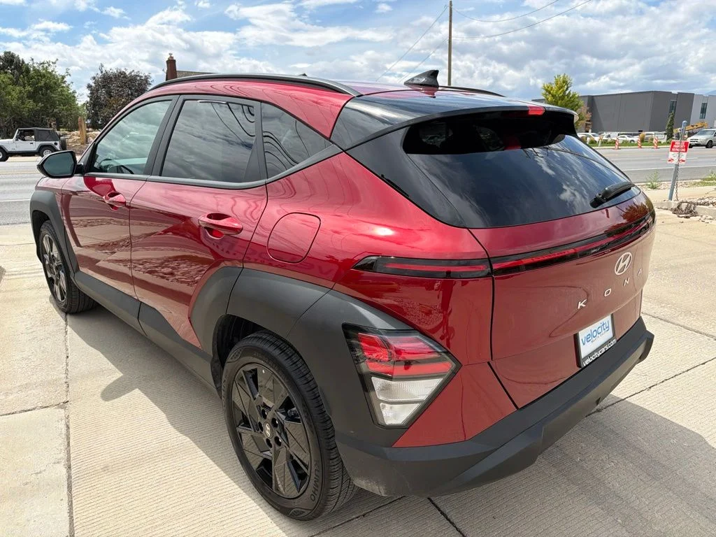 Used 2026 Red Hyundai SEL Sport image 7