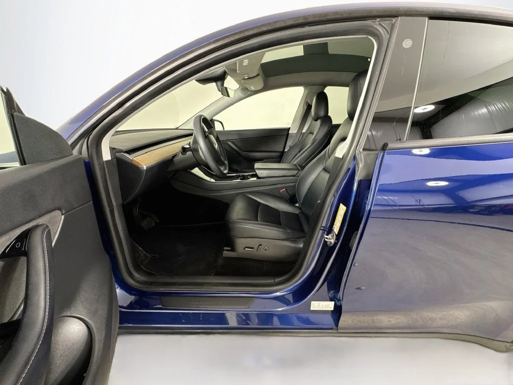 Used 2021 Deep Blue Metallic Tesla Long Range image 23