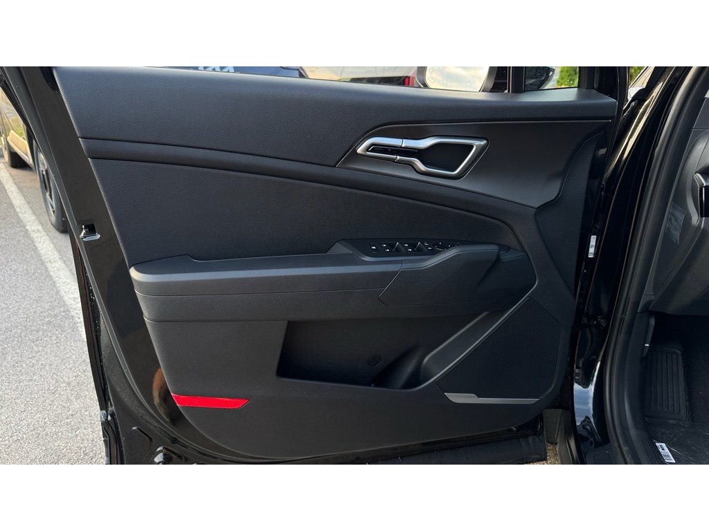 New 2026 Fusion Black Kia LX image 24