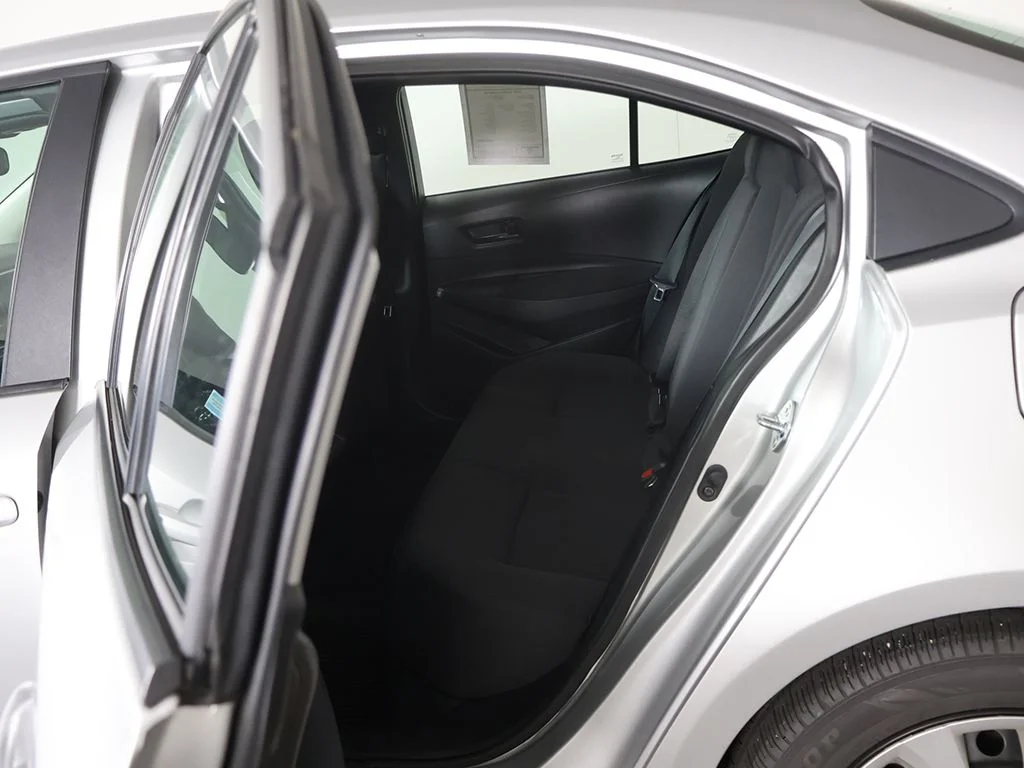 Used 2025 Silver Toyota LE image 27