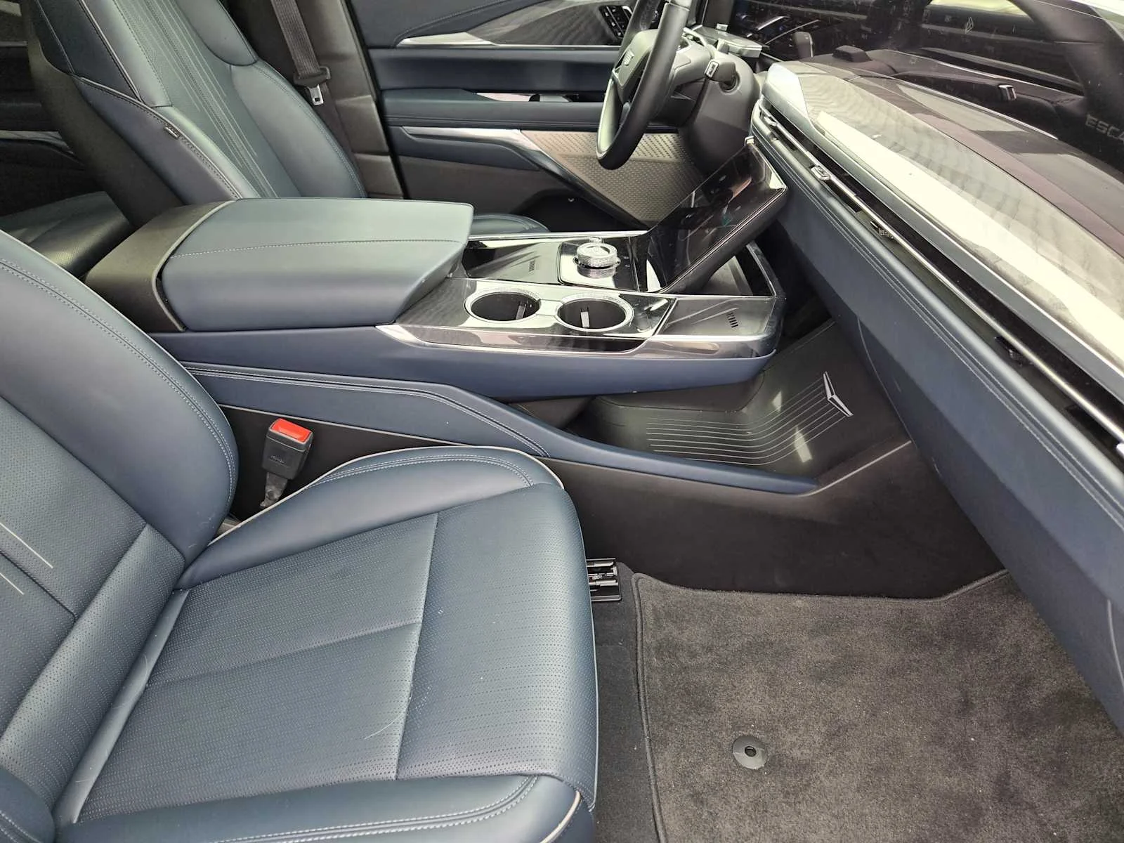 2025 Cadillac Escalade IQ Sport 2 - Photo 9