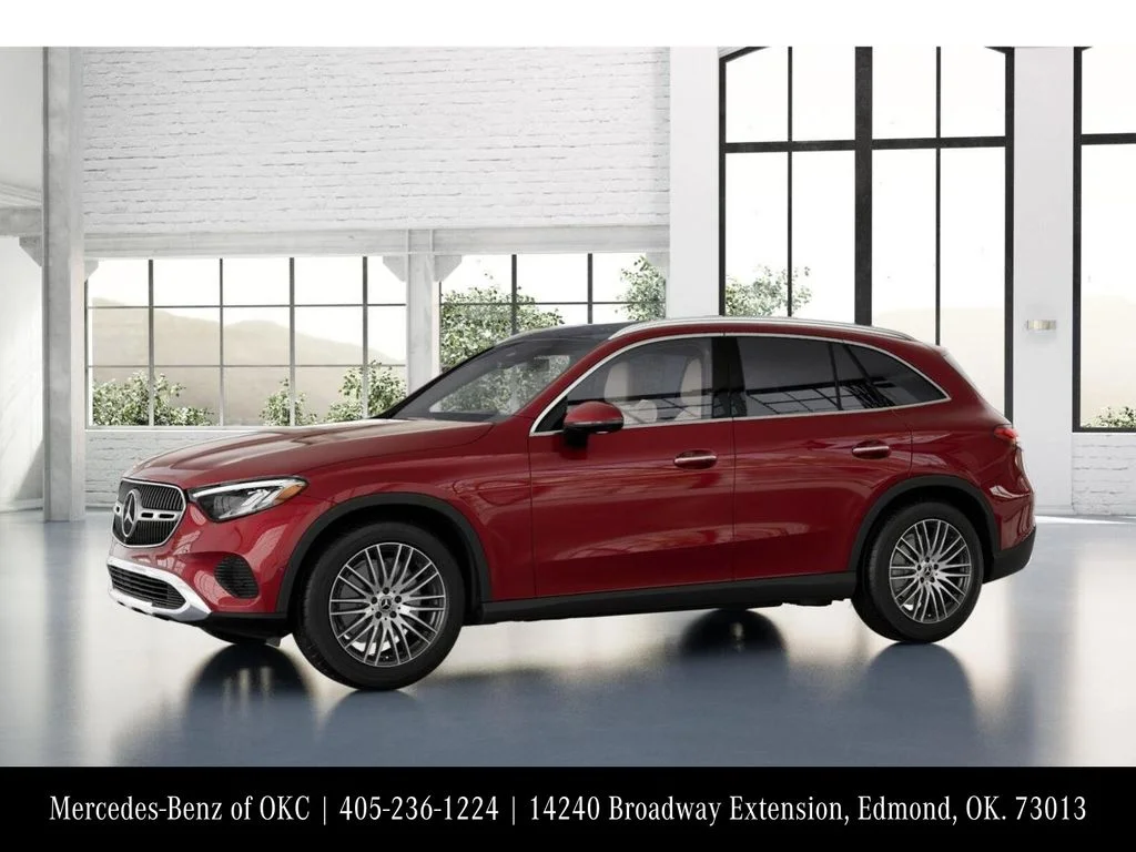 Used 2026 Red Mercedes-Benz GLC 300 image 37