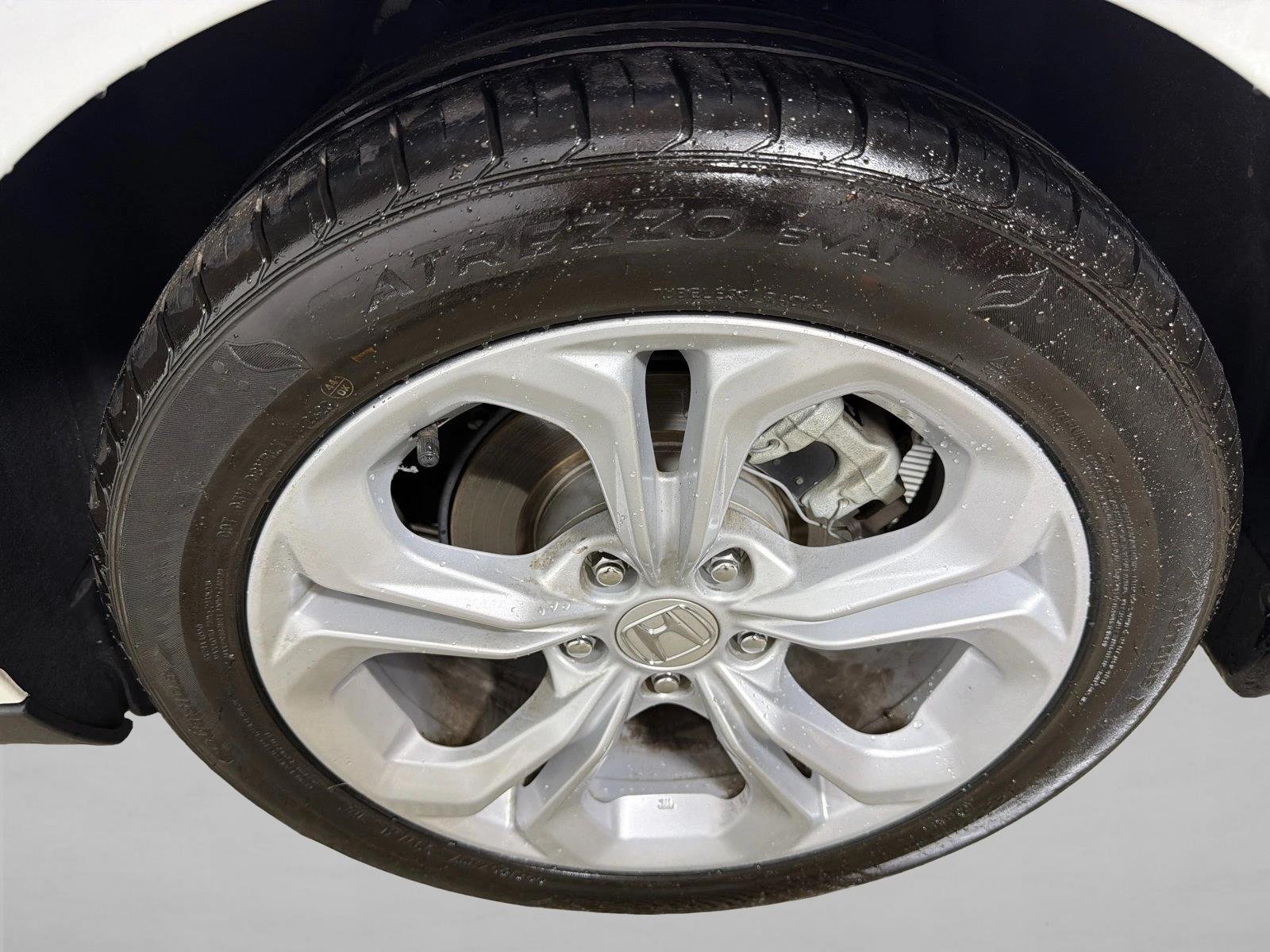 Used 2023 White Honda LX image 19