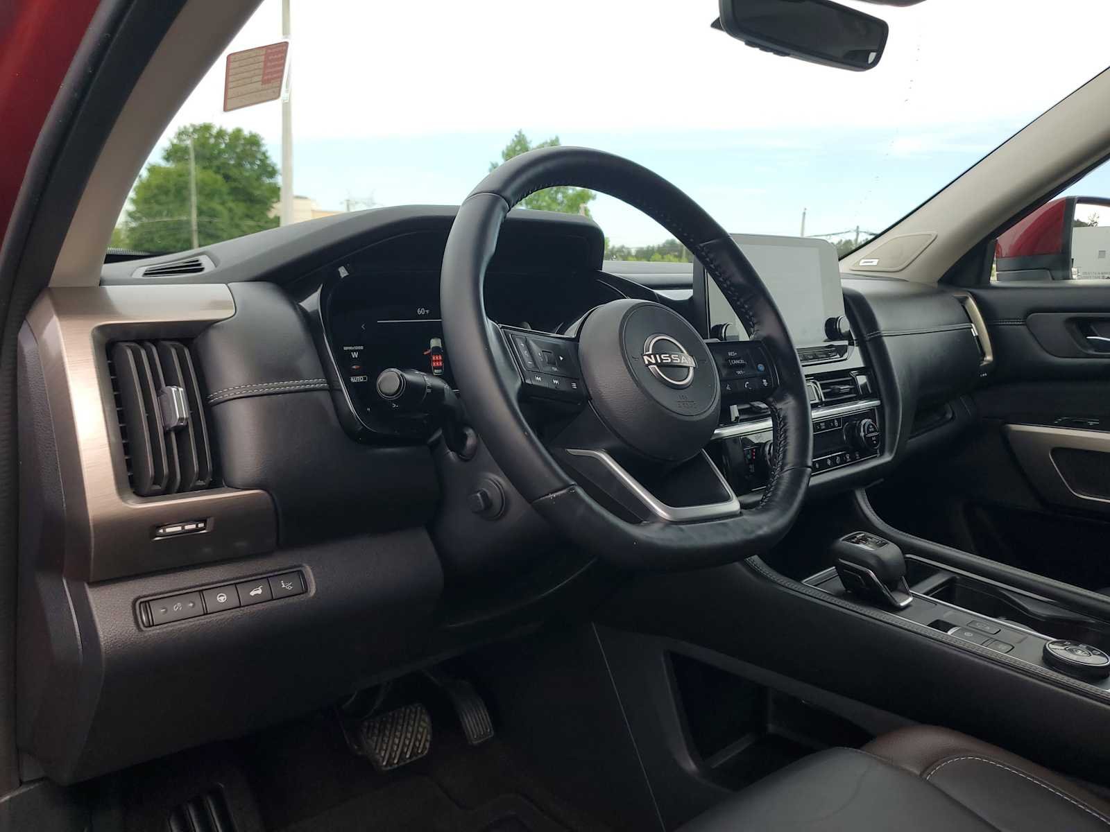 Used 2023 Scarlet Ember Tintcoat Nissan Platinum image 17
