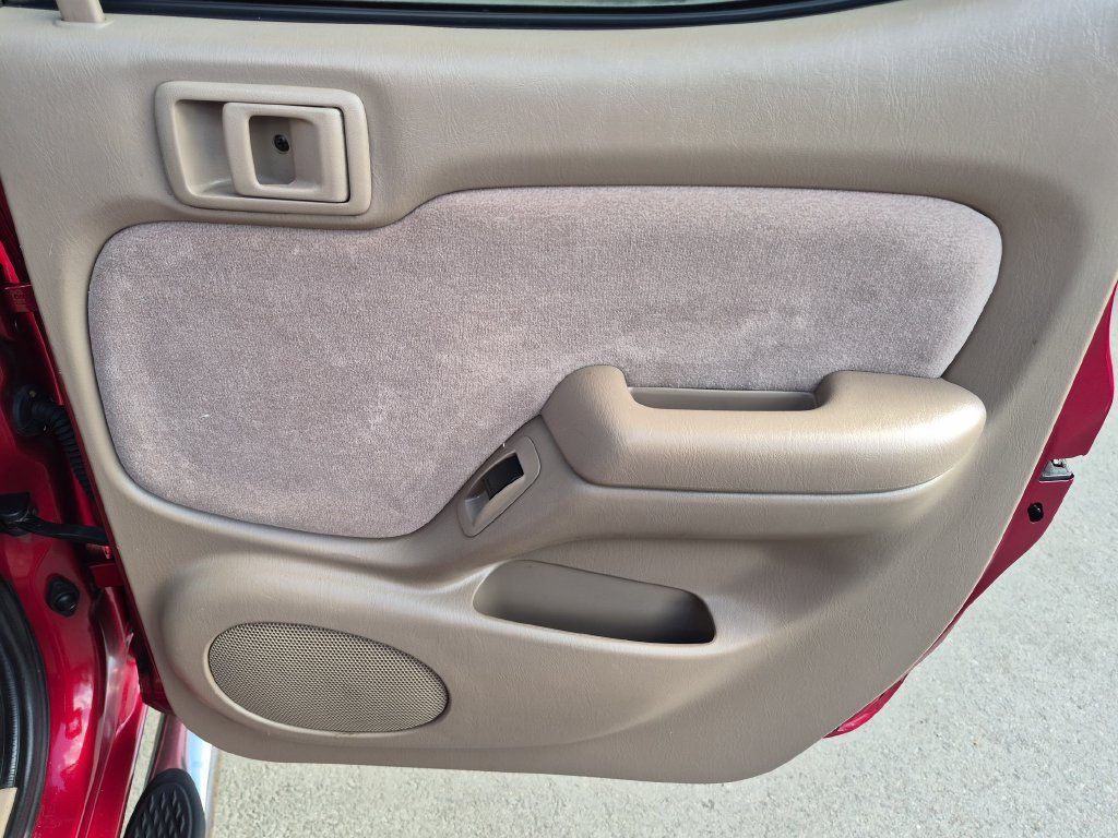 Used 2004 Impulse Red Pearl Toyota PreRunner image 19