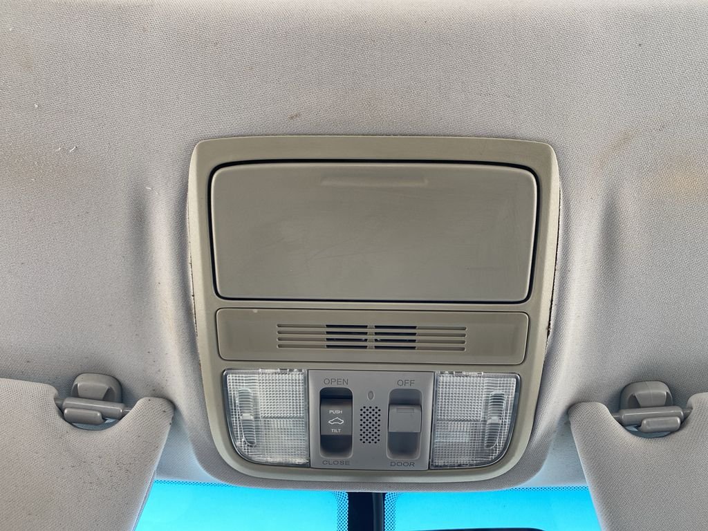 2010 Honda Accord EX-L - Photo 21