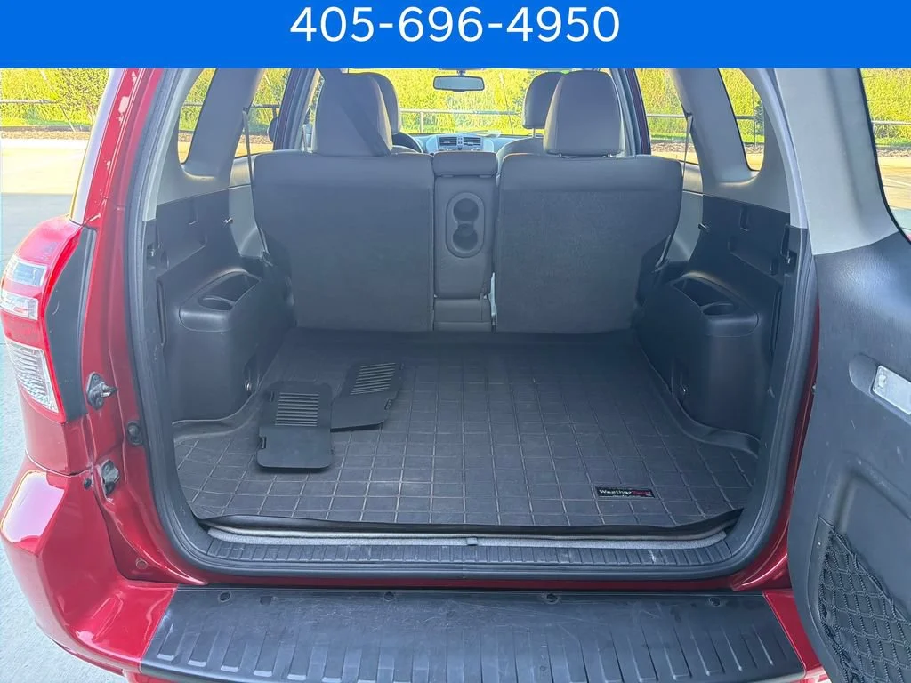 Pre-Owned 2011 Toyota RAV4 Ltd