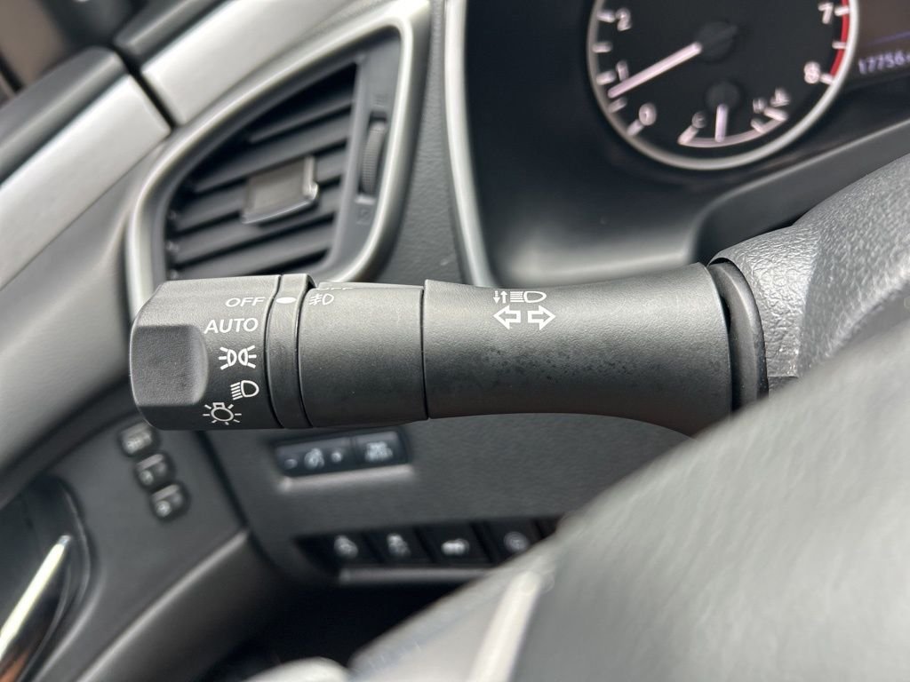 Used 2024 Gray Nissan SL image 29