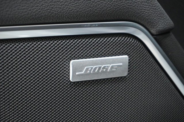 2026 GMC Sierra 1500 SLT - Photo 19