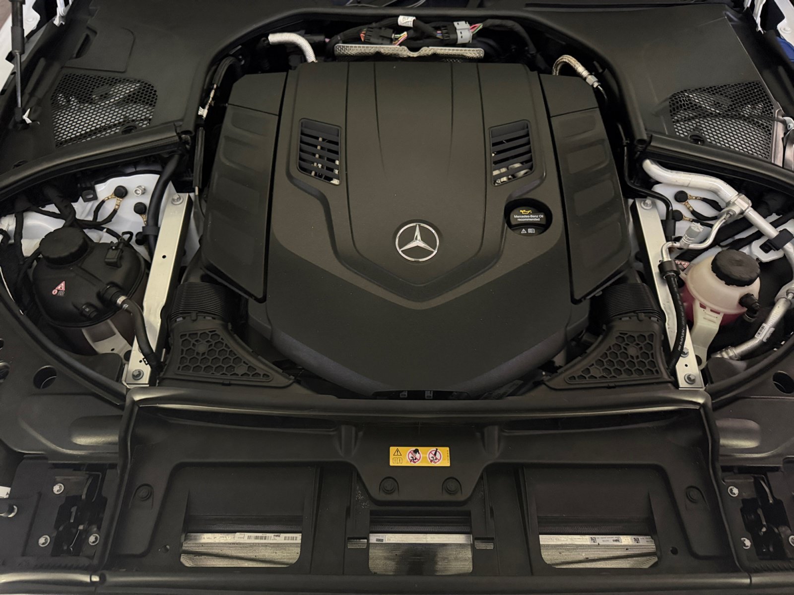 Used 2026 MANUFAKTUR Moonlight Whit Mercedes-Benz Maybach S 580 image 20