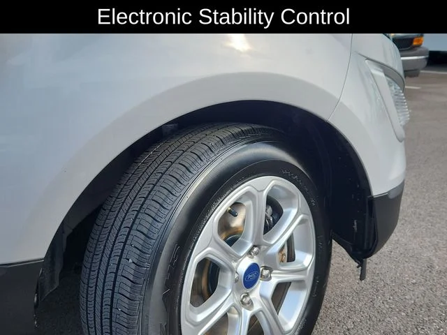 Used 2019 Silver Ford SE image 19