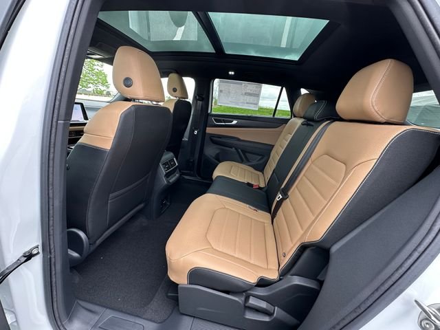 New 2026 Opal White Pearl Volkswagen 2.0T SEL R-Line Black image 18