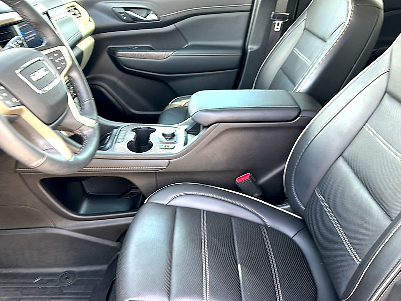 Used 2023 Ebony Twilight Metallic GMC Denali image 13