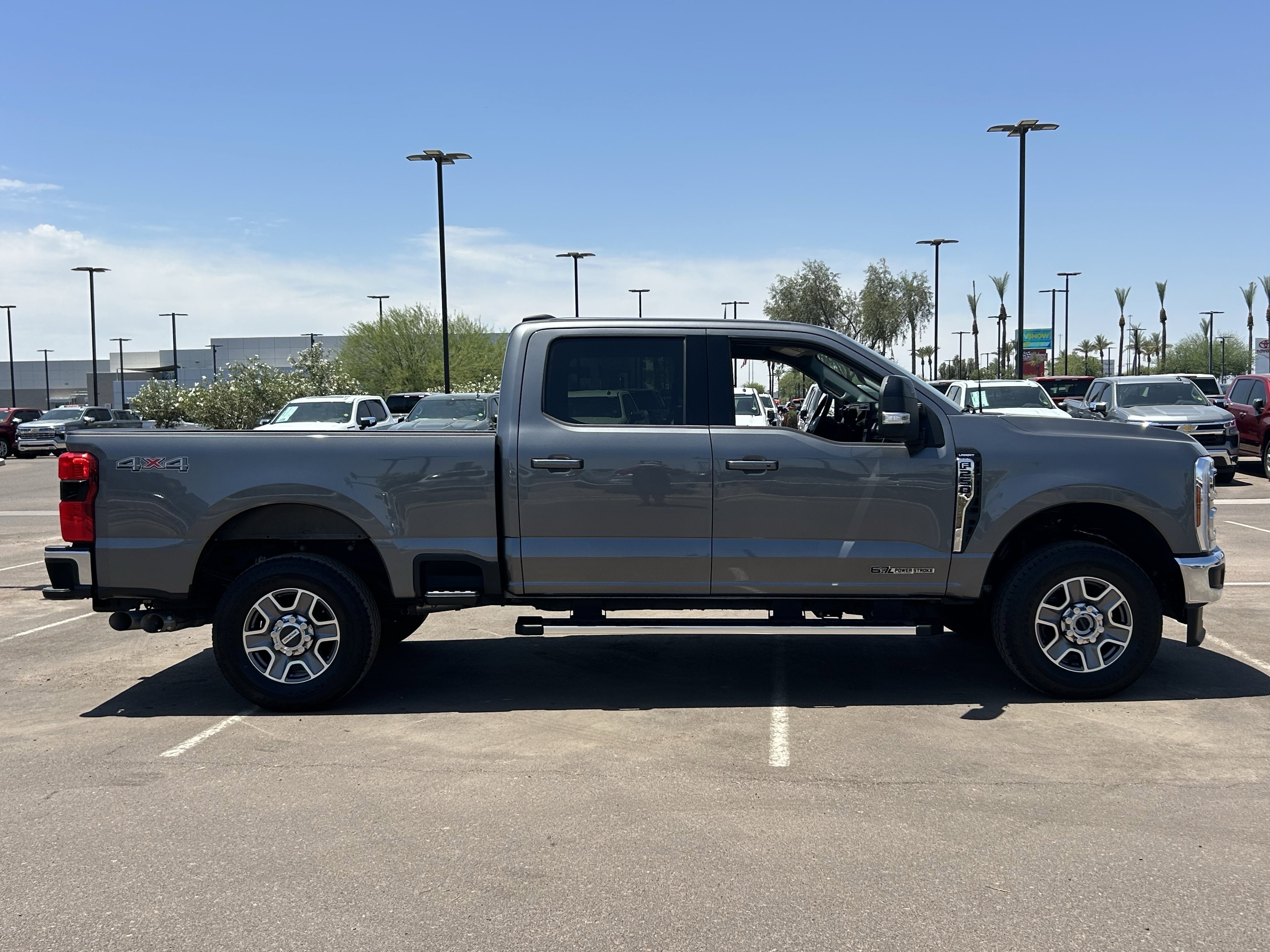 2025 Ford F-250 Super Duty Lariat - Photo 6
