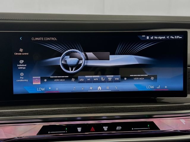 Used 2026 Black BMW 760i xDrive image 16