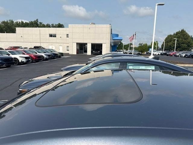 New 2026 Meteorite Gray Metallic Honda SE image 12