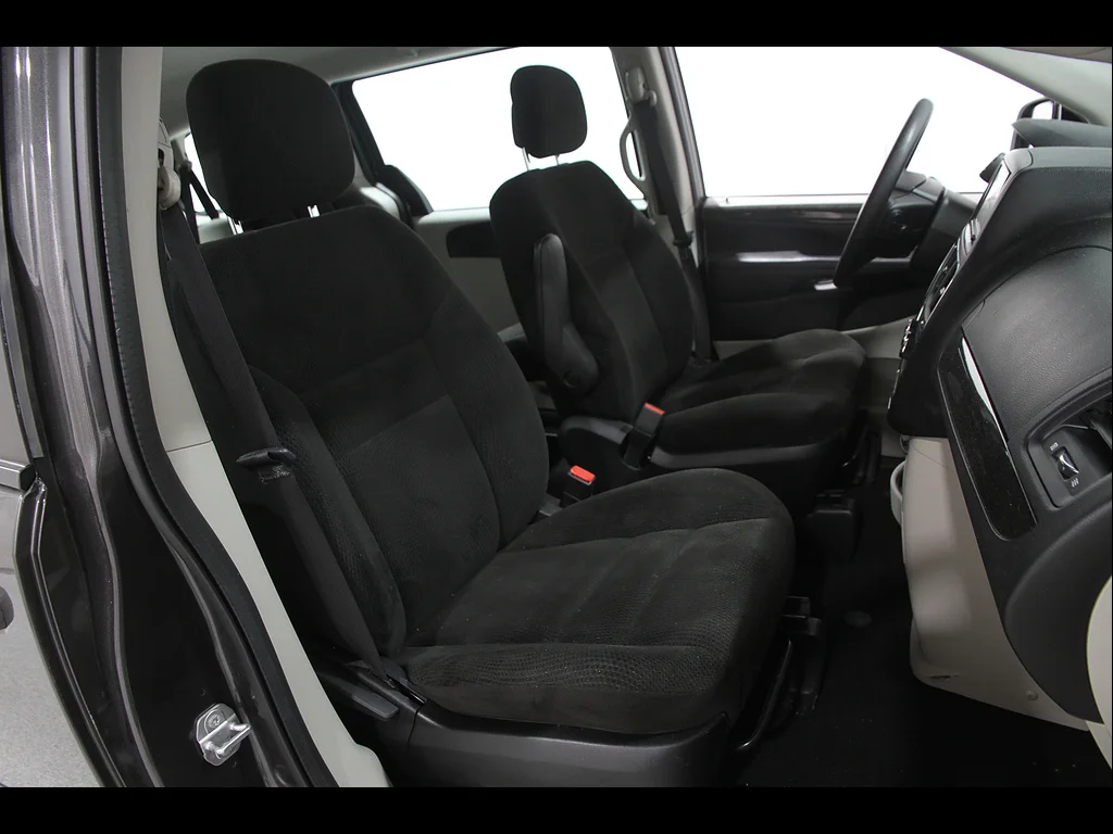Used 2016 Granite Crystal Metallic Clear Coat Dodge American Value Package image 14
