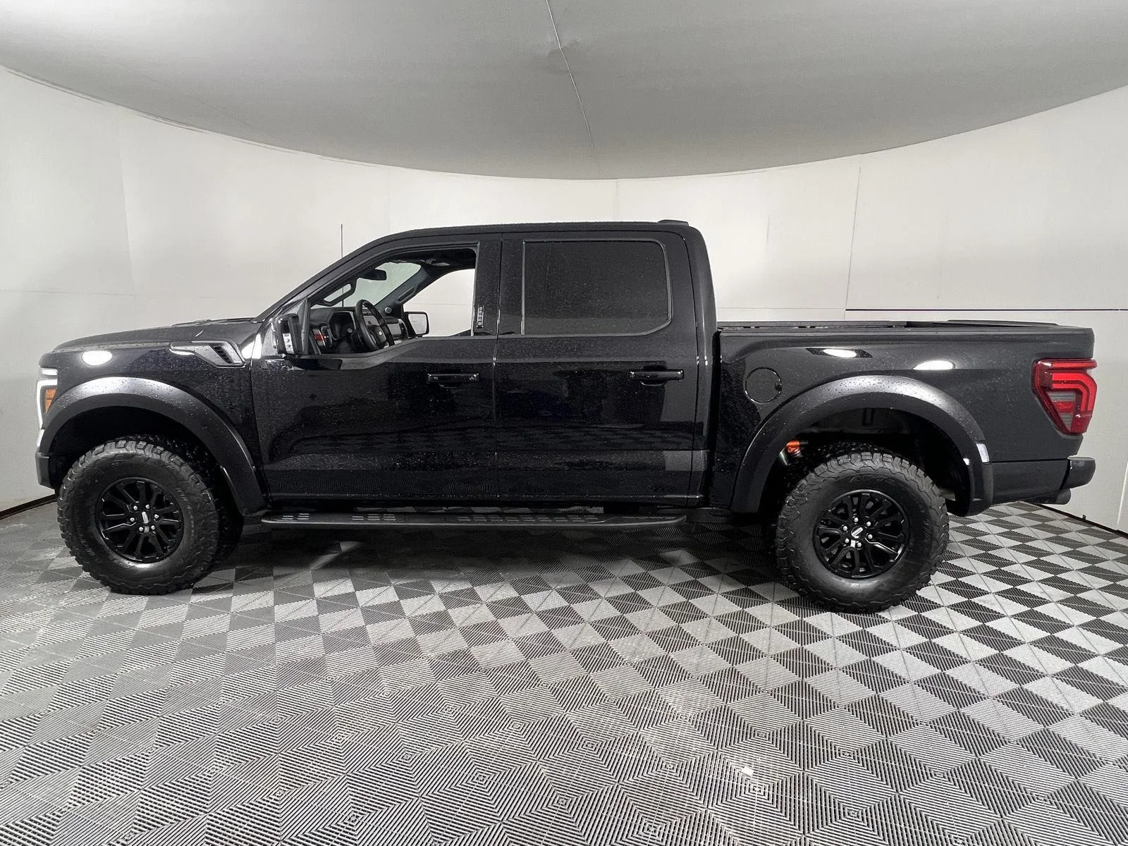 Certified Used 2025 Agate Black Metallic Ford Raptor image 37