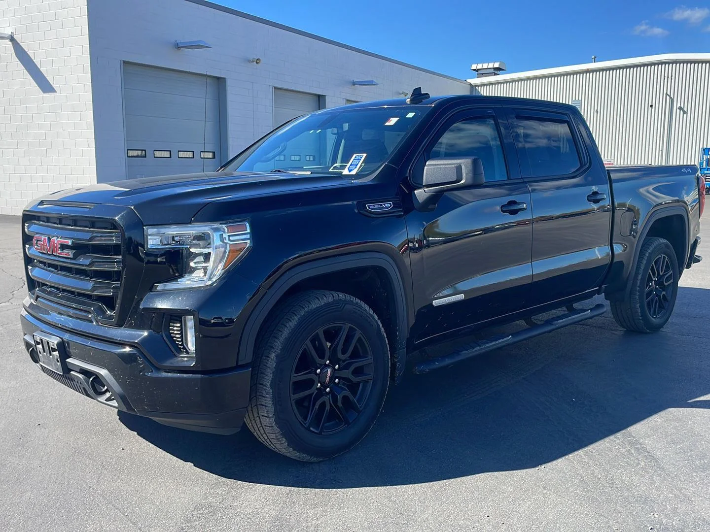 Used 2020 Onyx Black GMC Elevation image 6