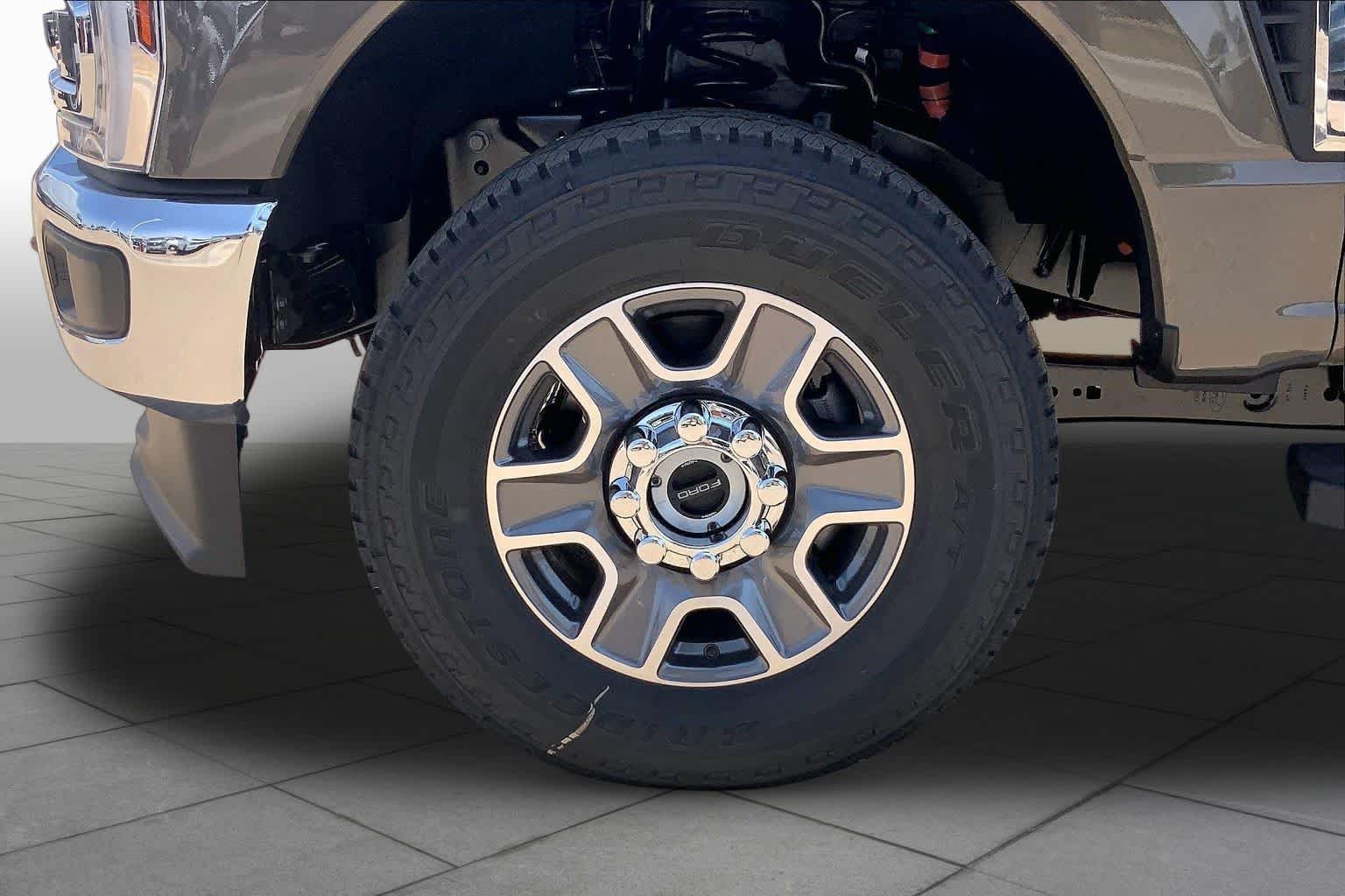New 2026 Marsh Gray Ford F-250® Lariat® image 11