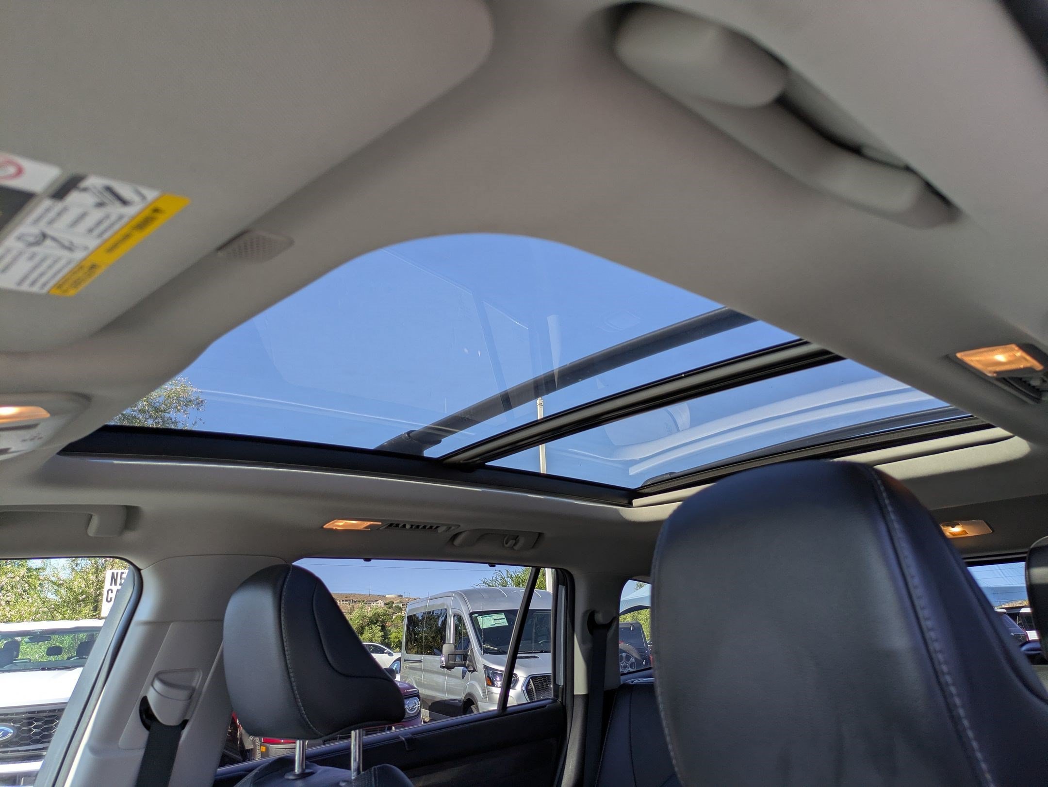Used 2022 Moon Dust Toyota Platinum image 16