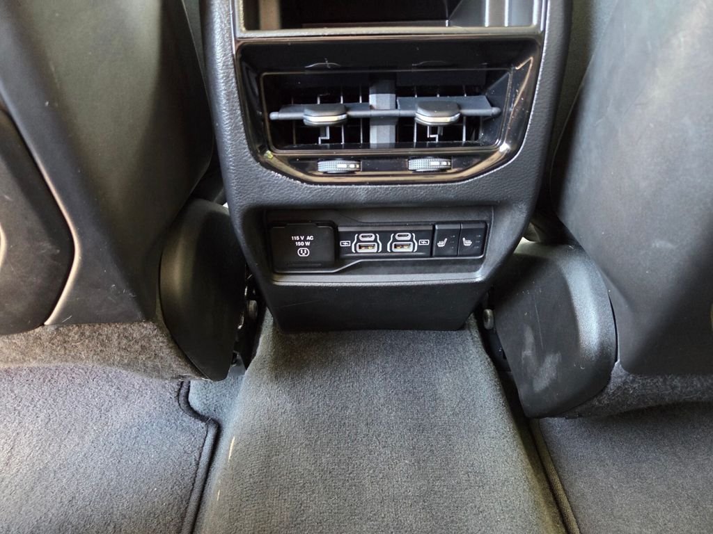Used 2022 White Jeep Limited image 16
