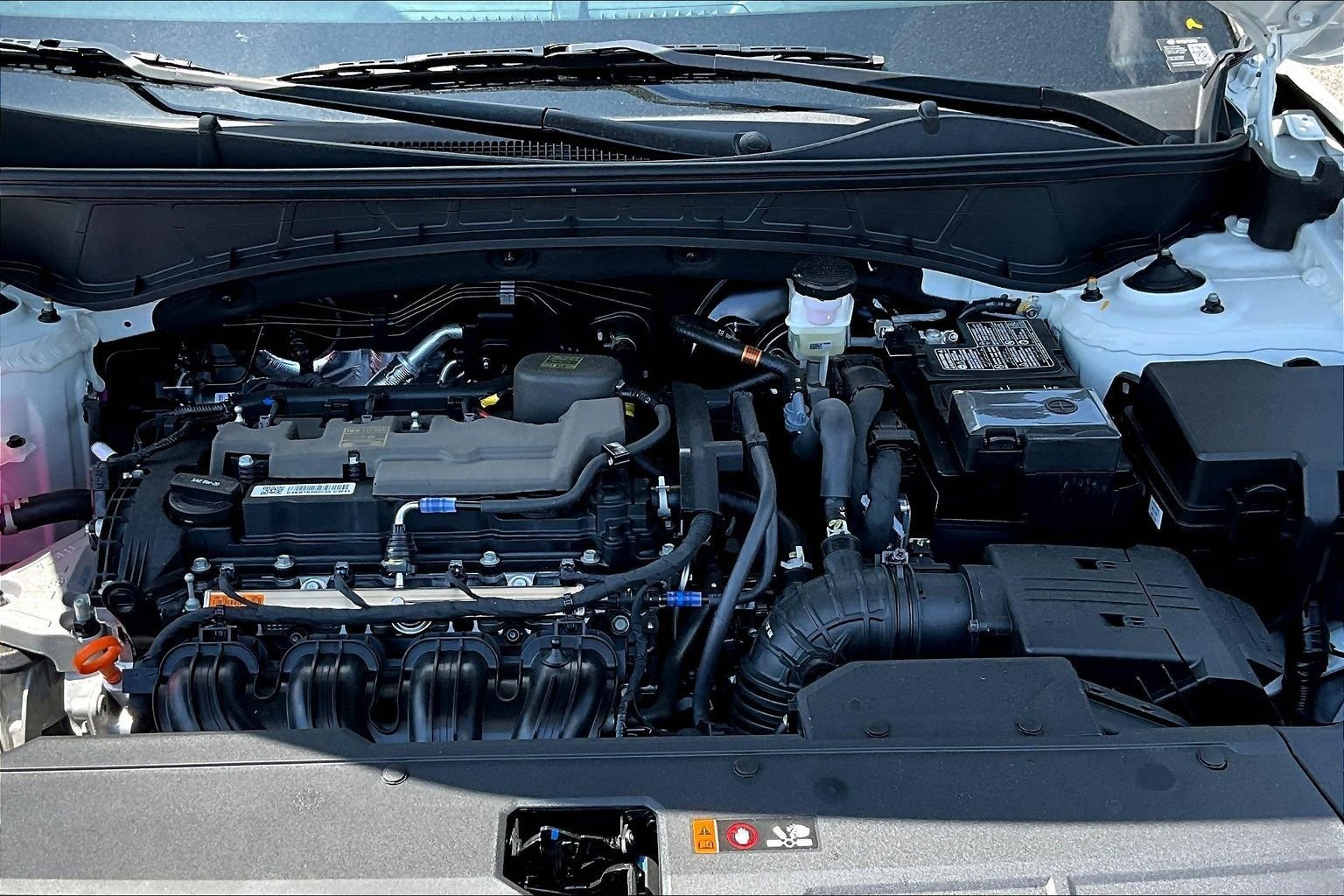 New 2026 White Hyundai SE AWD image 14
