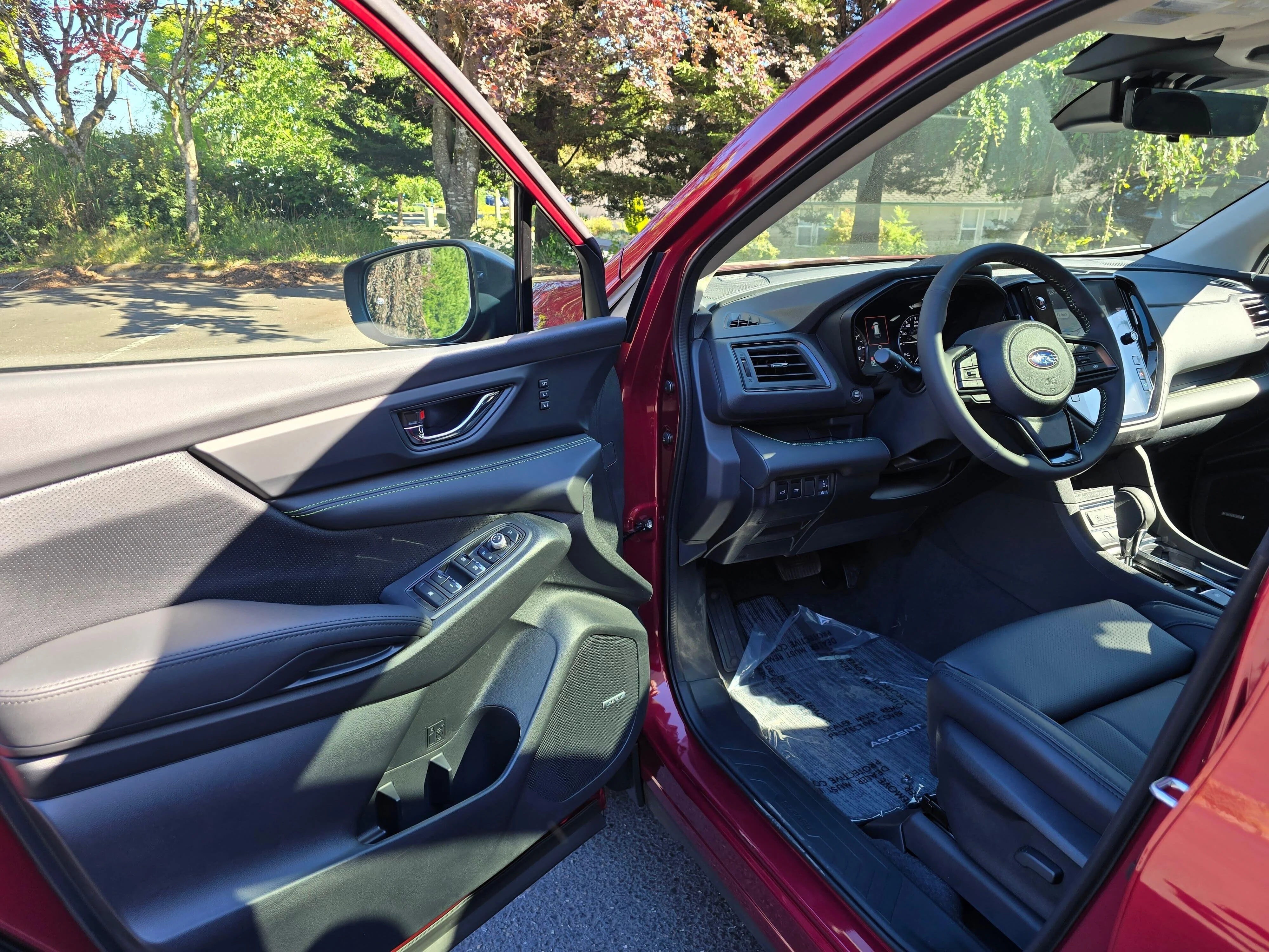 New 2026 CRIMSON RED PEARL Subaru Onyx Edition Touring 7-Passenger image 7