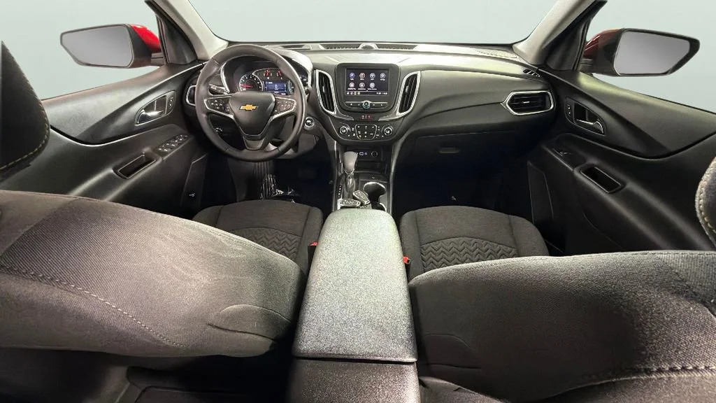 Used 2024 Radiant Red Tintcoat Chevrolet LT image 31