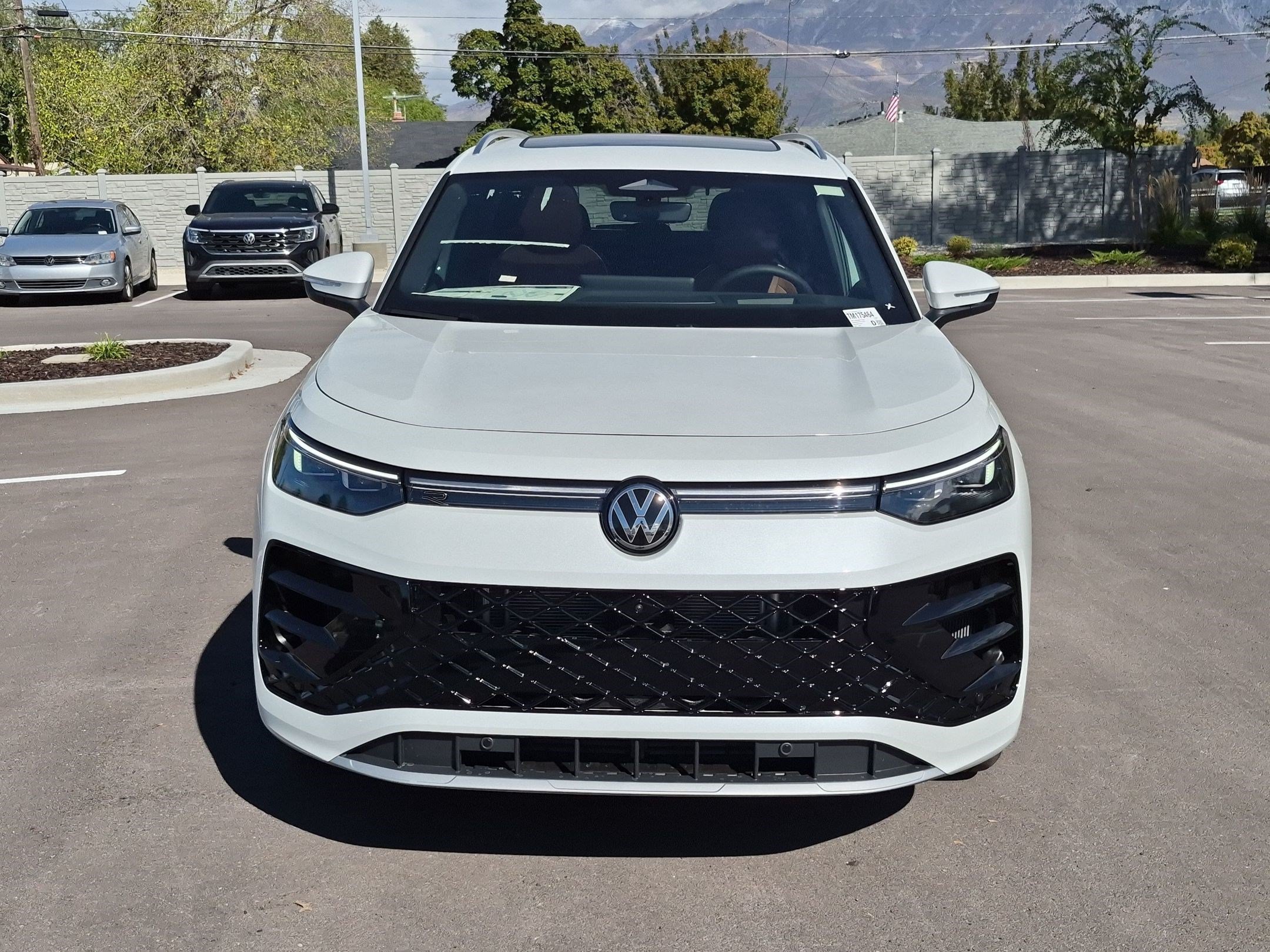 New 2026 Opal White Pearl Volkswagen SEL R-Line Turbo image 9