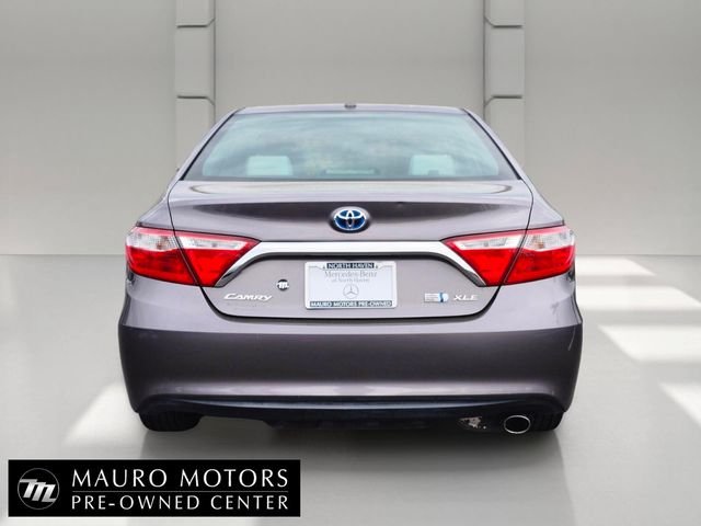 Used 2015 Gray Toyota XLE image 4