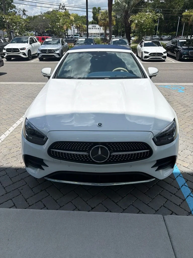 Certified Used 2023 MANUFAKTUR Moonlight White Metallic Mercedes-Benz E 450 image 2