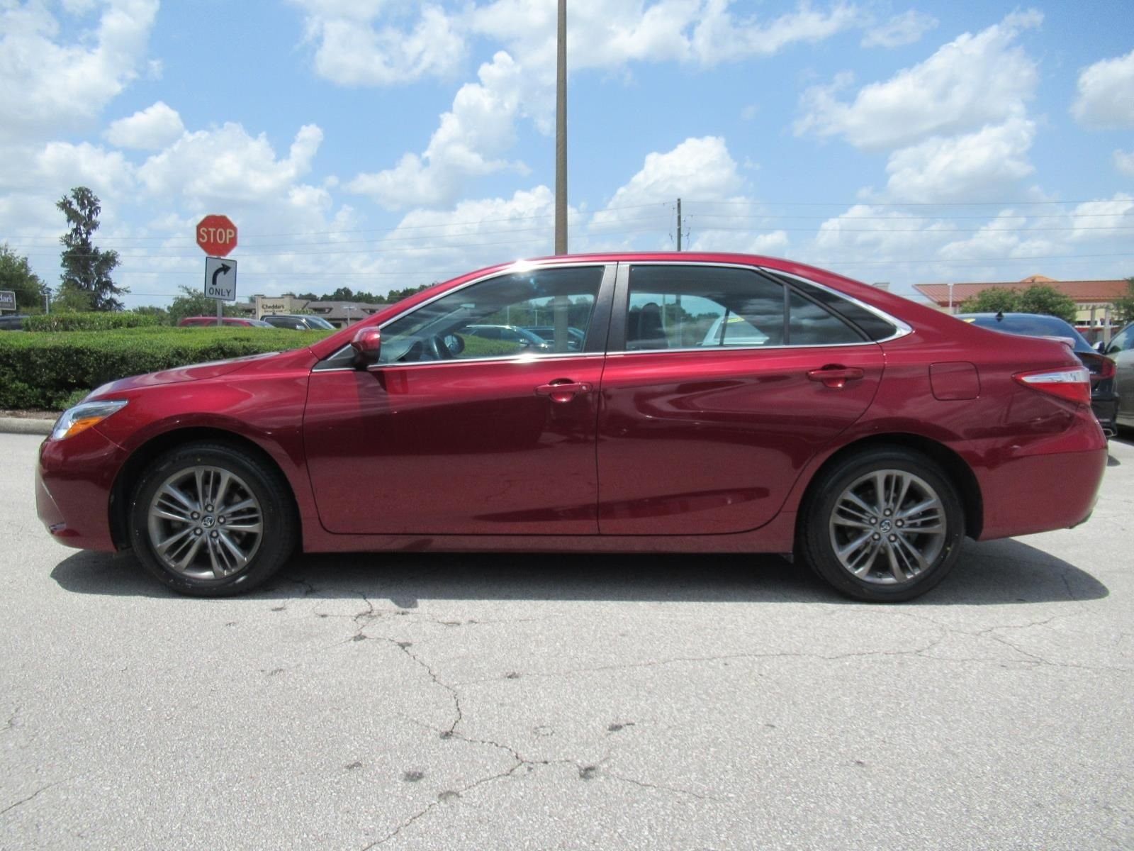 Used 2017 Red Toyota SE image 4