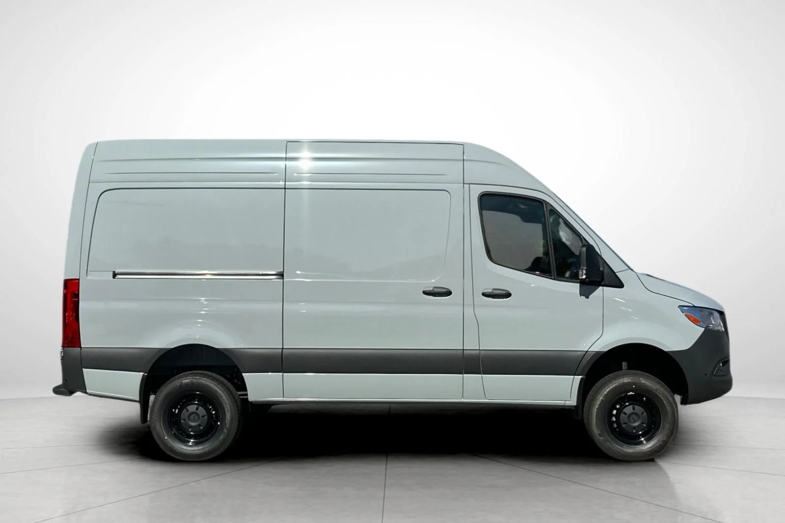 New 2026 Gray Mercedes-Benz Cargo 144 WB image 26
