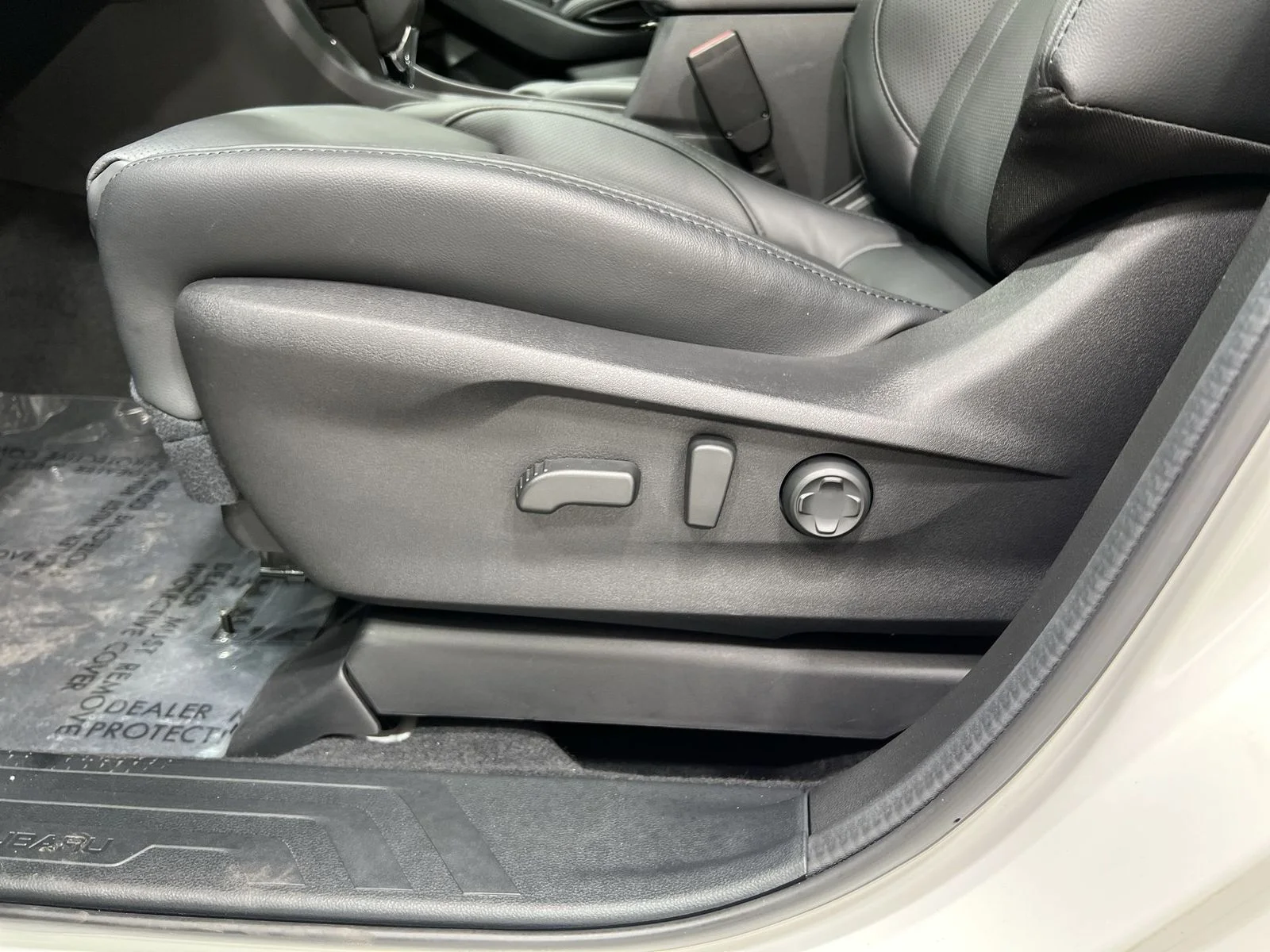 2025 Subaru Ascent Onyx Edition-Touring - Photo 12