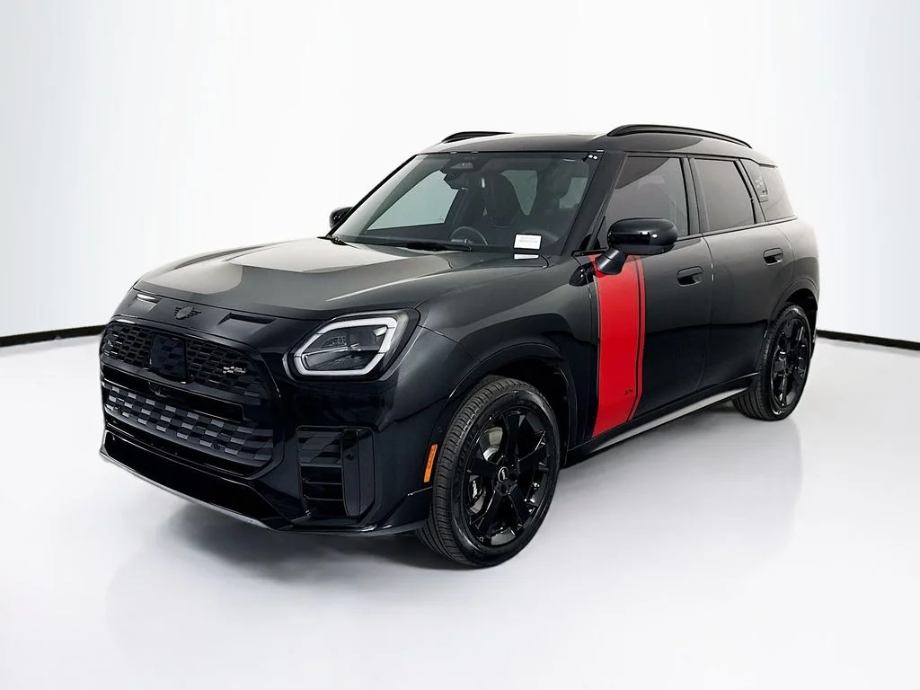 New 2027 Midnight Black II Metallic MINI Iconic image 1
