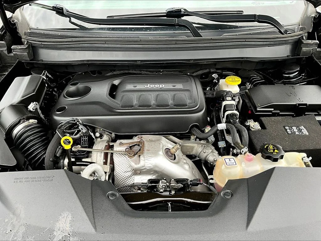 Used 2020 Black Jeep Limited image 32