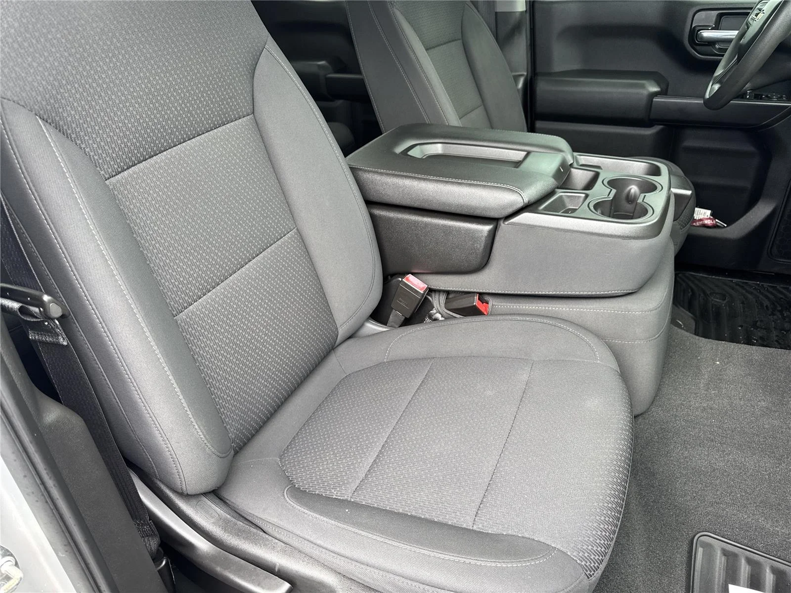 Used 2021 SILVER ICE METALLIC Chevrolet Custom image 35