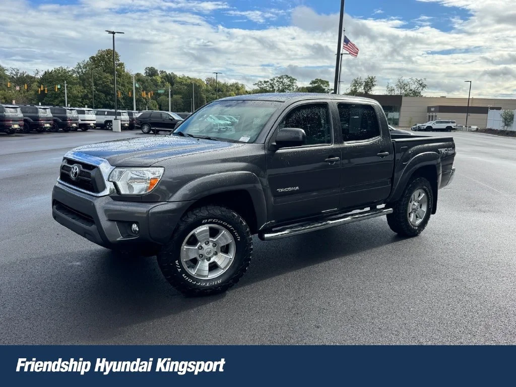 Used 2015 Gray Toyota Base image 1