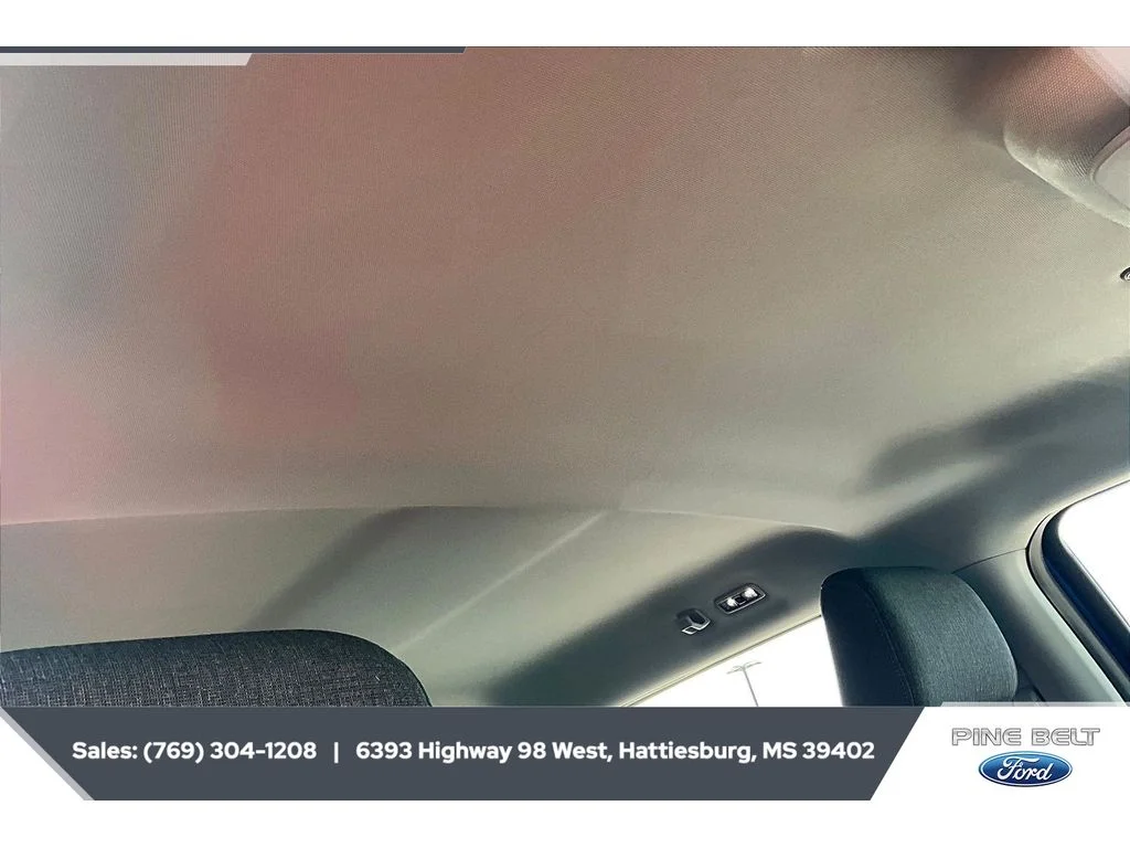Used 2024 Atlas Blue Metallic Ford XLT image 17