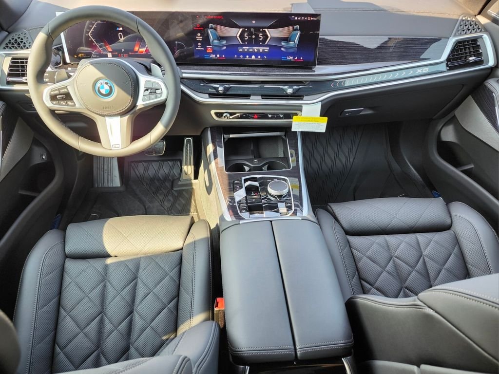 New 2026 Gray BMW xDrive50e image 12