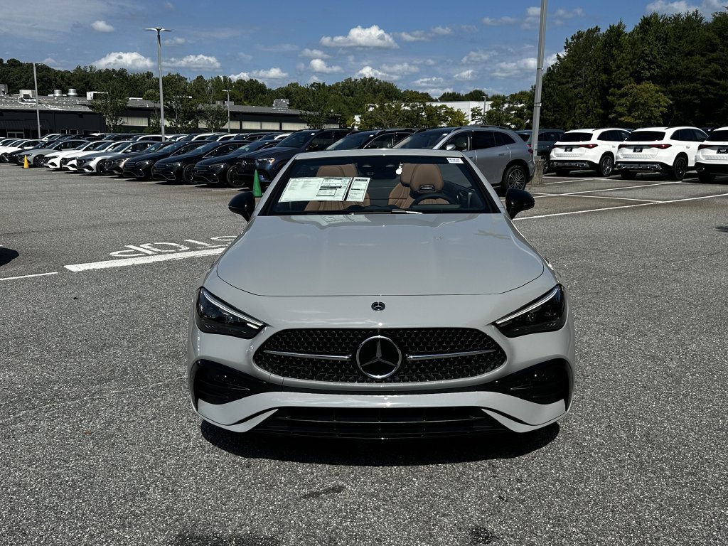 New 2027 MANUFAKTUR Alpine Grey Mercedes-Benz CLE 450 image 37