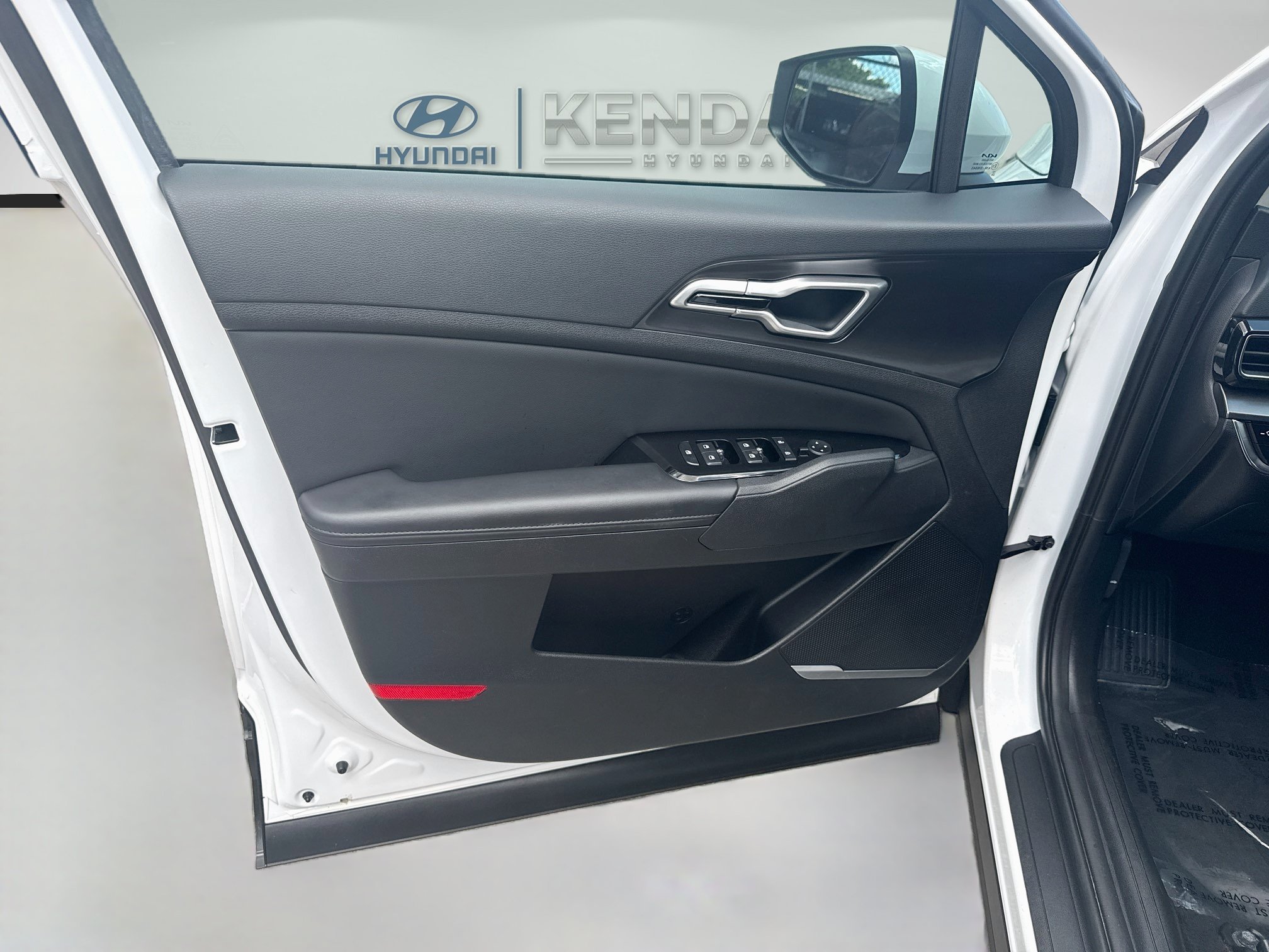 Used 2024 Glacial White Pearl Kia EX image 16
