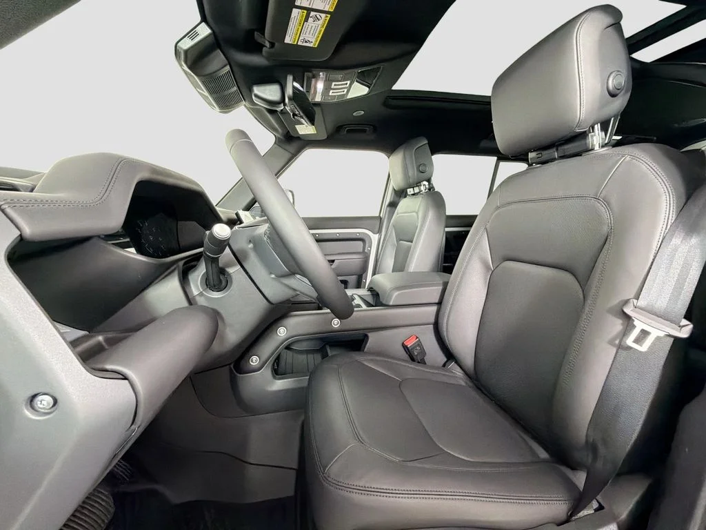 New 2026 Borasco Grey Land Rover X-Dynamic SE image 22