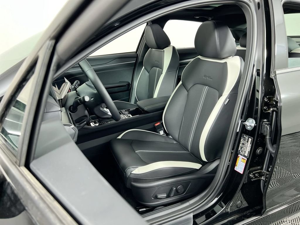 New 2026 Aurora Black Pearl Kia GT-Line FWD image 14