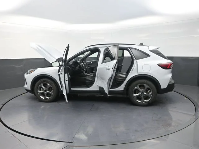 Used 2025 Silver Ford ST-Line Select image 42