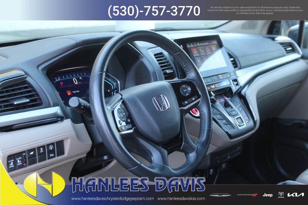 Used 2023  Honda Touring image 12