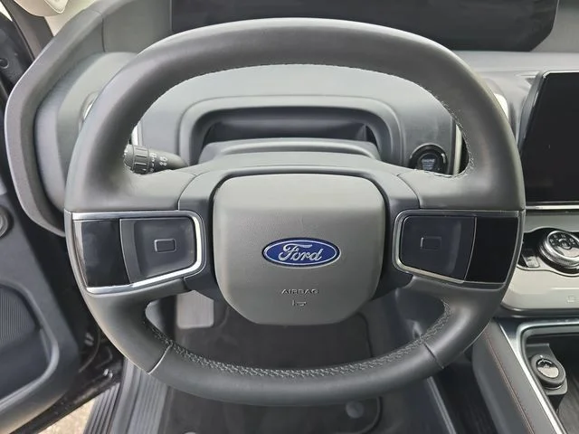 Certified Used 2025 Agate Black Metallic Ford Active image 25