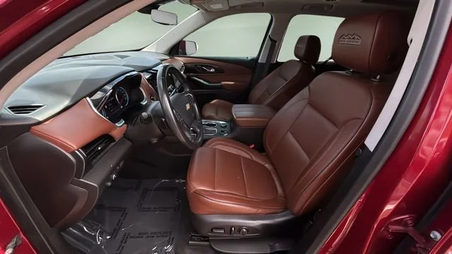 Used 2021 Cajun Red Tintcoat Chevrolet High Country image 18