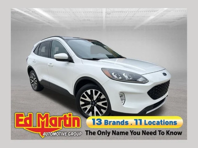Used 2020 White Ford SEL image 1